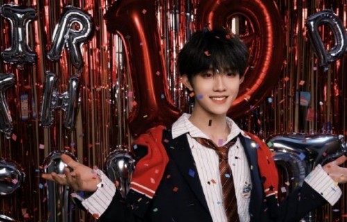 苏新皓此前还有哪些体现仪式感和细腻情感的舞台或发言？