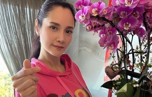 突发！香港知名女星身体抱恙再度入院，丧母一个月健康亮红灯