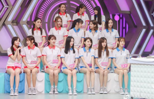 SNH48再登《快本》 深蹲劈砖尖叫无所不能