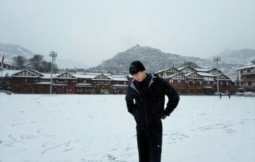 粉丝为何普遍认为龚俊是“天生现偶男主脸”？|面部|冷白皮|鼻梁|剑眉|卧蚕