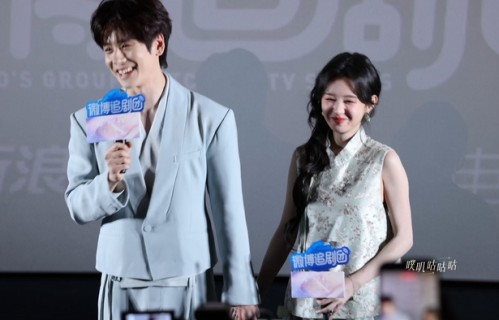 魏哲鸣郑合惠子现场还原暗恋牵错手名场面|尖叫|卧槽|时期