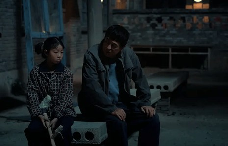《主角》热播收视破4，“老戏骨”胡三元为何年轻观众又笑又哭|装台|秦娥|秦腔|剧团|舞台
