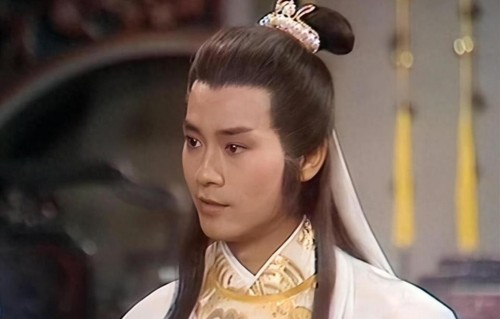 终究难逃因果！风流半生背弃妻儿的郑少秋，晚年患病身边无人照料