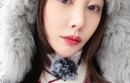 李纯自曝：出道金陵十三钗后曾被雪藏 父母卖房救她