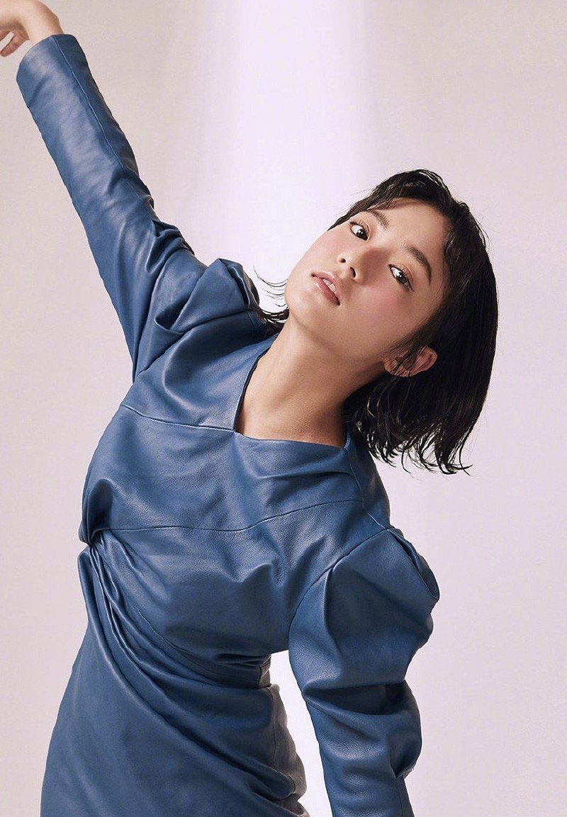 如何看待垫音选手孙怡战胜全开麦选手江语晨的投票结果?