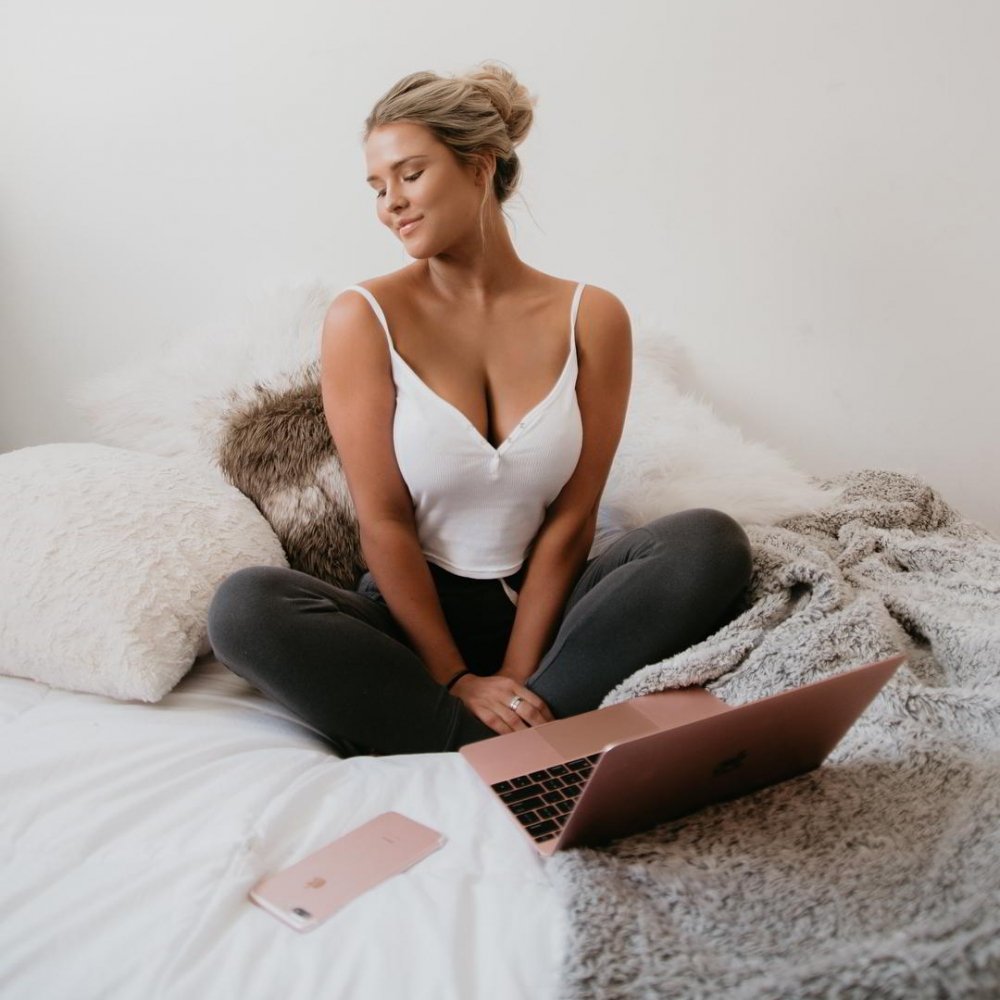 “别被梓渝扇感冒了”这个梗最初是怎么火起来的？