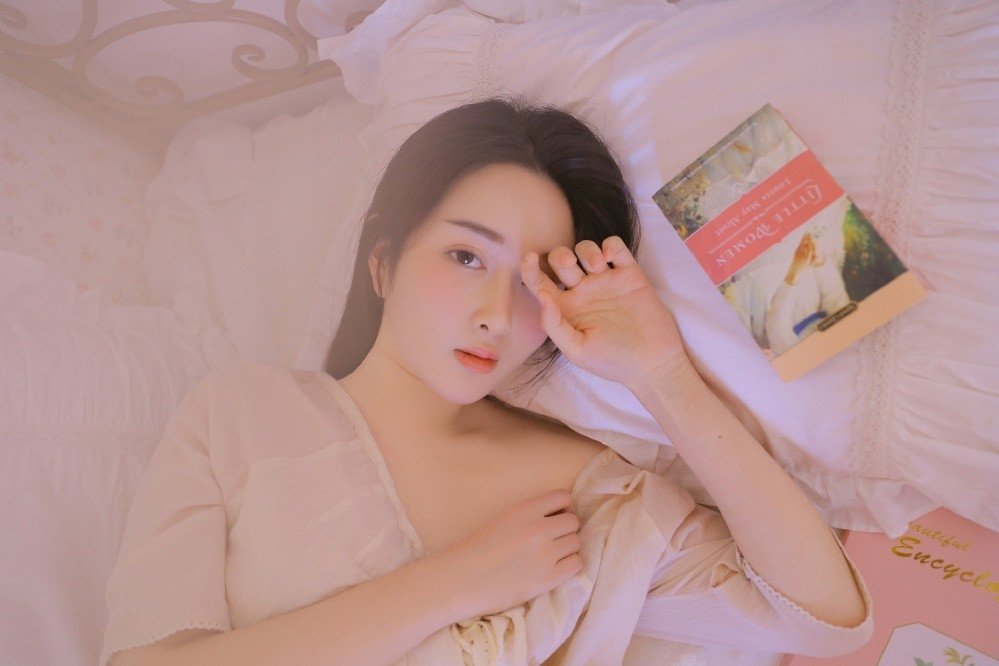 肖战孙俪获封“年度卓越品质之星”