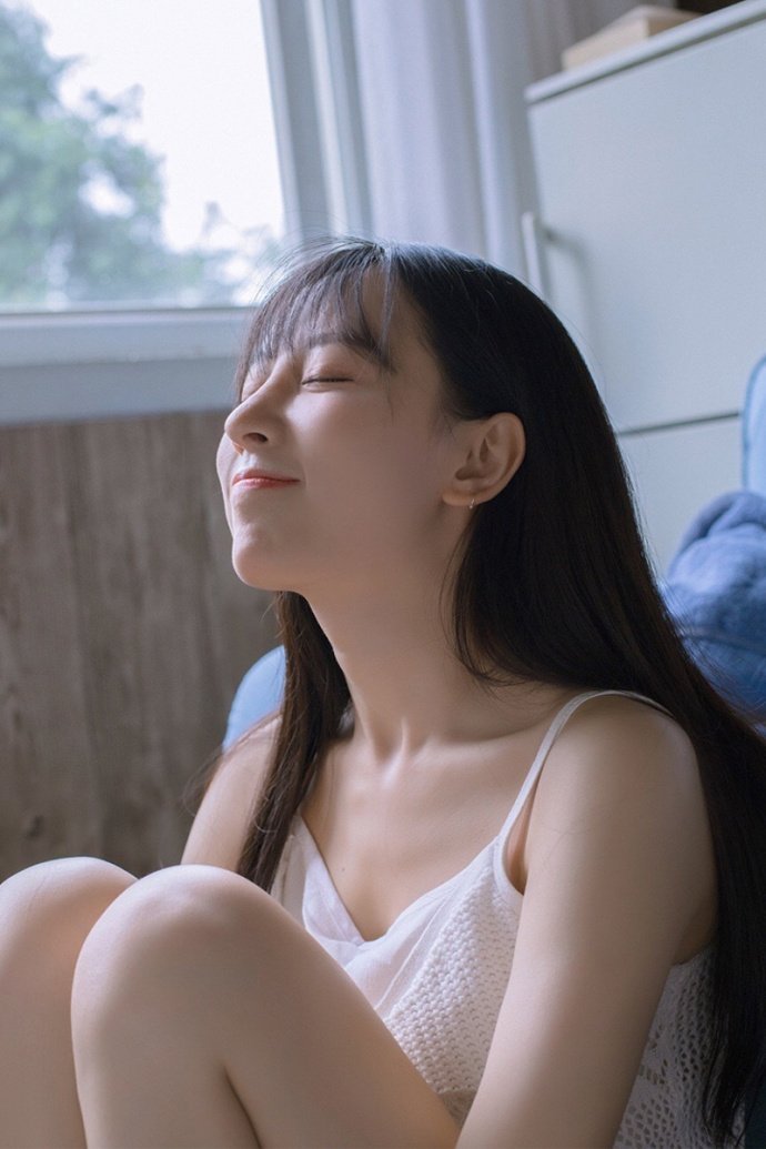 张凌赫拍了《逐玉》,怎么带火了何润东?