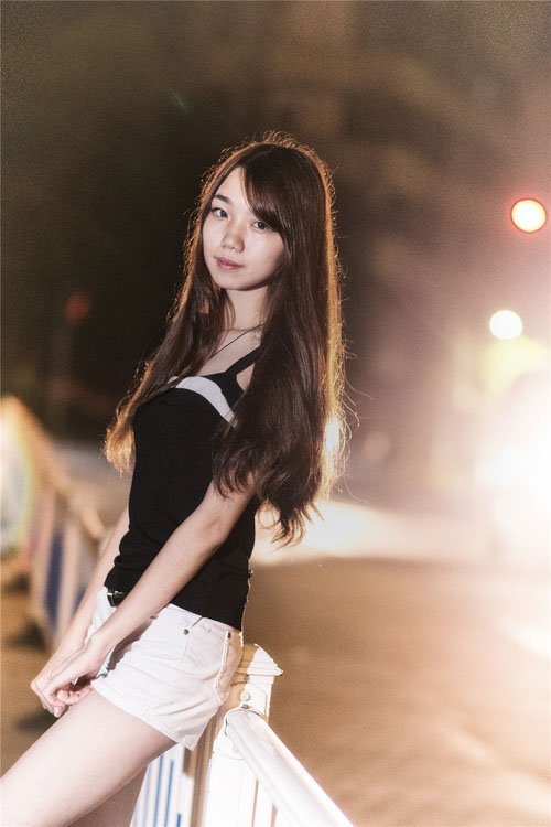 甜馨嗯哼咖啡店被偶遇!从萌娃到青梅竹马的十年情谊