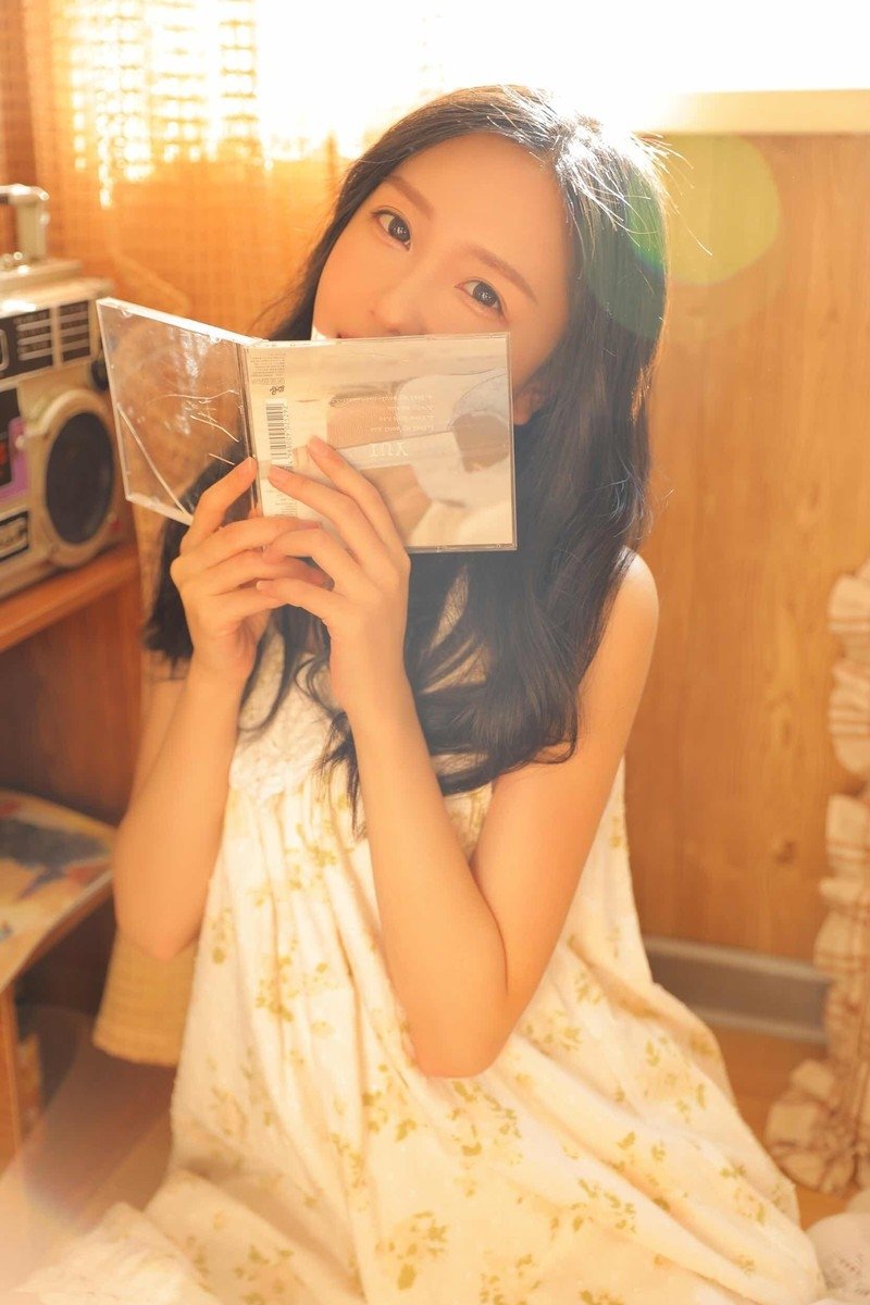 陈牧驰和陈冰未来在事业上各自有什么新的规划?