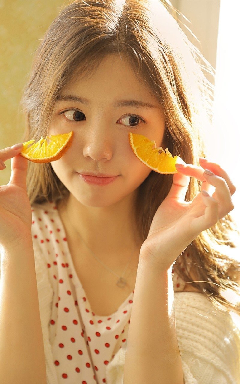 阿Sa在马拉松中的表现与其他参与明星如林志玲有何不同？