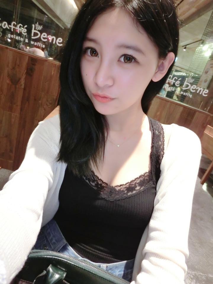 为什么网友称黄宗泽为“痞帅天花板”和“废墟人设”？