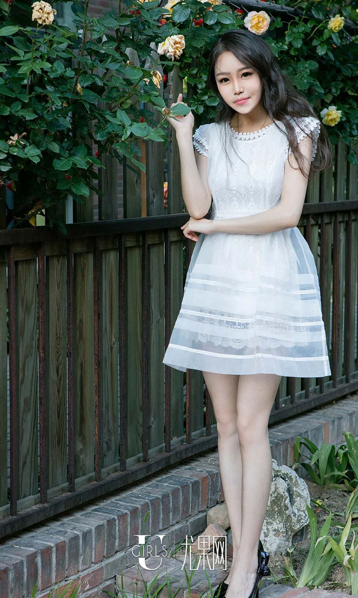 粉丝们如何评价王俊凯此次卡点发布新歌的浪漫行为？