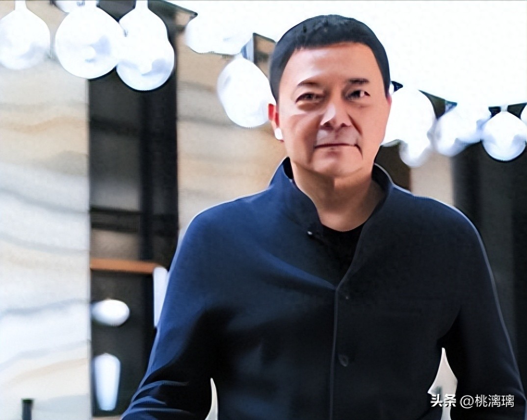 他曾与刘涛同床共枕4年,如今年过六旬依旧未娶,刘涛坦言很愧疚