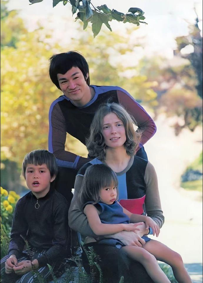  打开网易新闻 查看精彩图片 