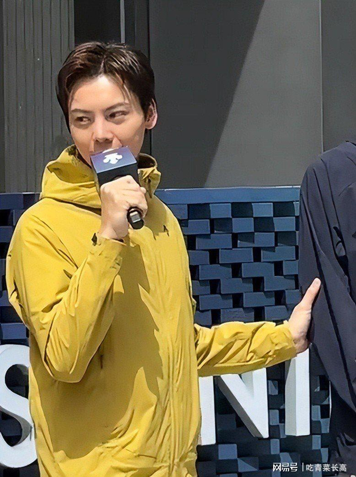 打开网易新闻 查看精彩图片