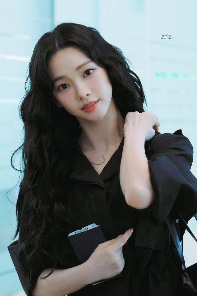 382b10f1a746a14de3b3c410247a60b2_d5649021gy1icrzeaubp3j211x1kwgs3.jpg